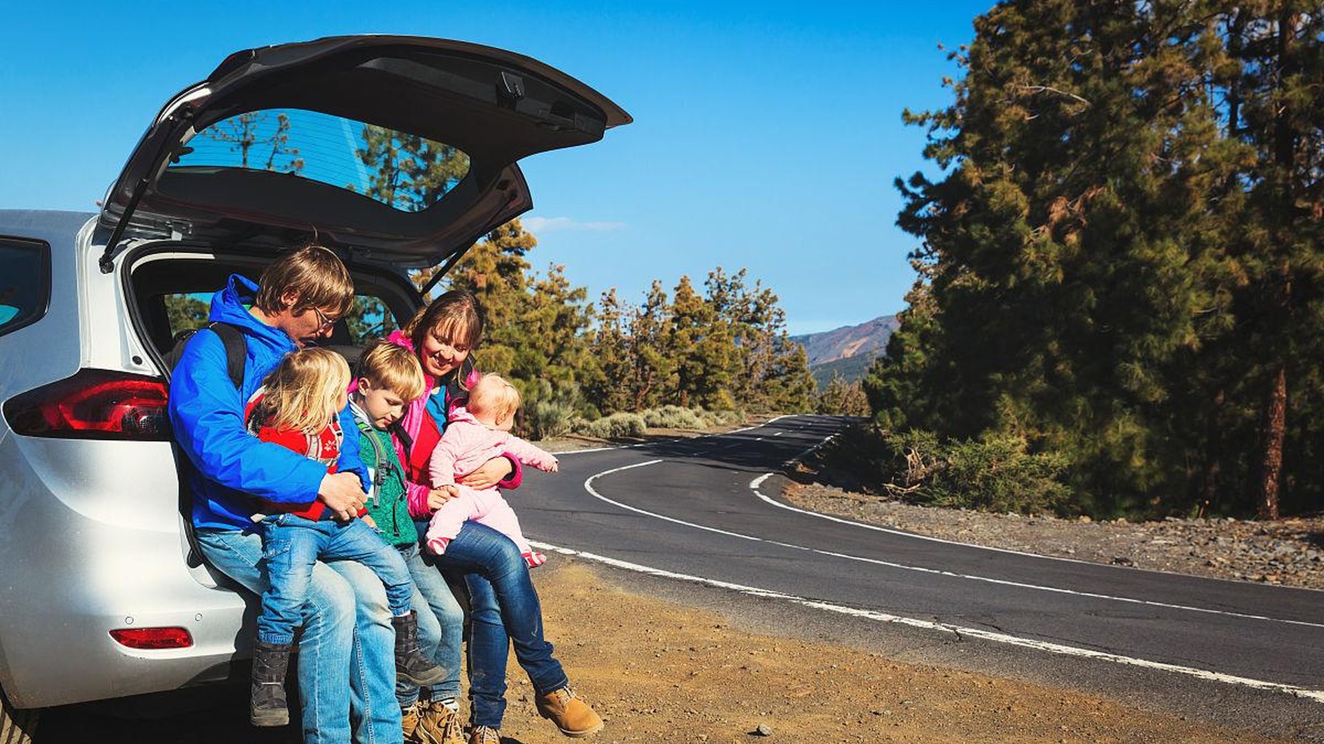 local bus full of families hillside ride oaxaca me